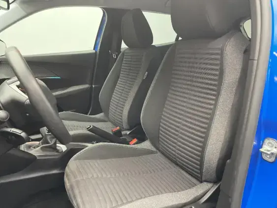 PEUGEOT 2008 II - voiture d'occasion - Photo 20