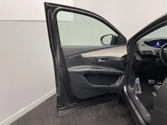 PEUGEOT 3008 II - voiture d'occasion - Photo 18