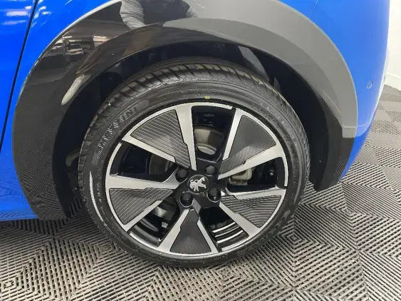 PEUGEOT 208 ELECTRIQUE II - voiture d'occasion - Photo 23