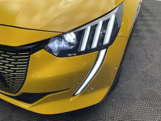 PEUGEOT 208 ELECTRIQUE II - voiture d'occasion - Photo 22