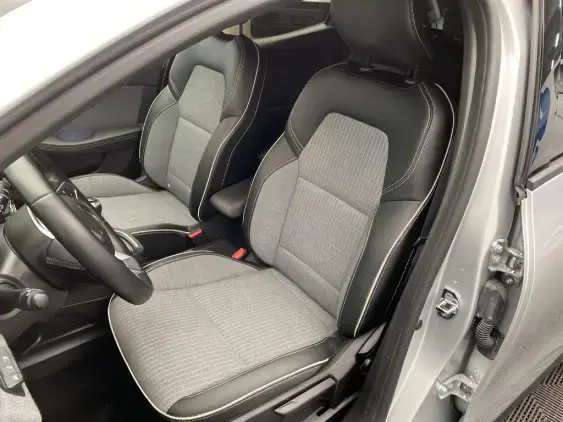 RENAULT CLIO V - voiture d'occasion - Photo 18