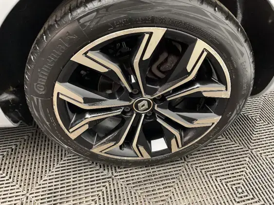 RENAULT CLIO V - voiture d'occasion - Photo 24