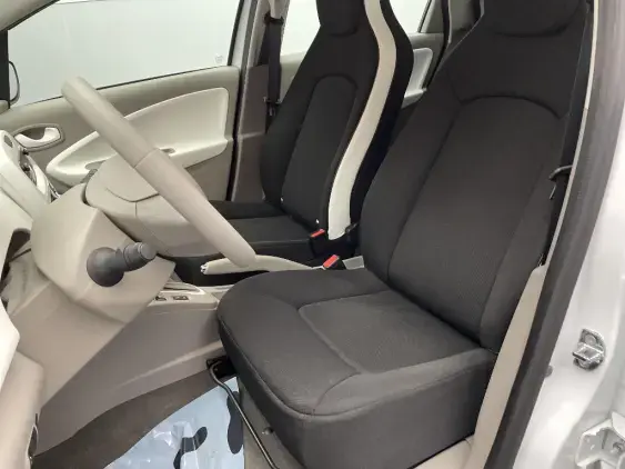 RENAULT ZOE - voiture d'occasion - Photo 16