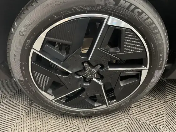 PEUGEOT 408 - voiture d'occasion - Photo 25