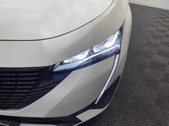 PEUGEOT 308 III - voiture d'occasion - Photo 22