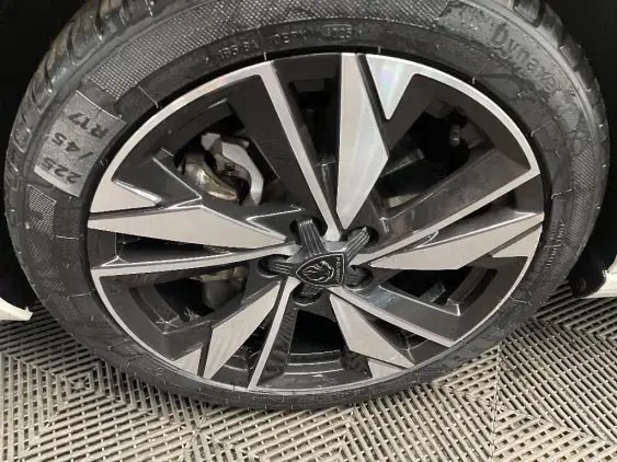 PEUGEOT 308 III - voiture d'occasion - Photo 23