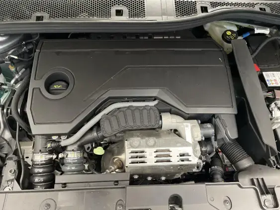 PEUGEOT 208 II - voiture d'occasion - Photo 21