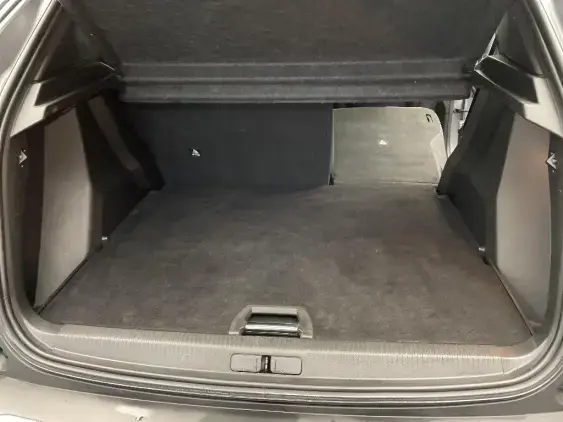 PEUGEOT 2008 II - voiture d'occasion - Photo 16