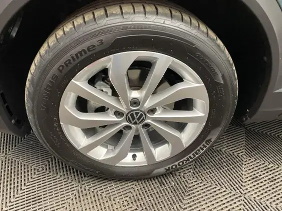 VOLKSWAGEN T-ROC - voiture d'occasion - Photo 23