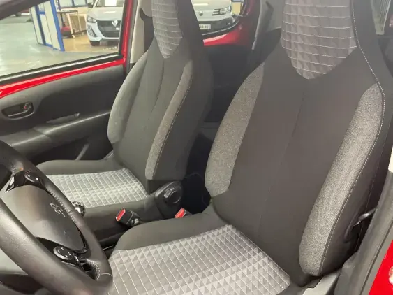 PEUGEOT 108 - voiture d'occasion - Photo 18