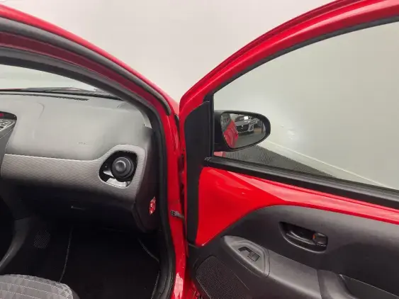 PEUGEOT 108 - voiture d'occasion - Photo 20