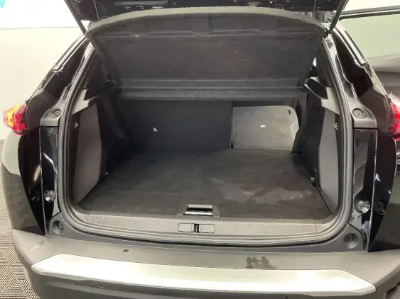 PEUGEOT 2008 II - voiture d'occasion - Photo 16