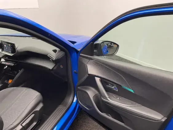 PEUGEOT 2008 ELECTRIQUE II - voiture d'occasion - Photo 20