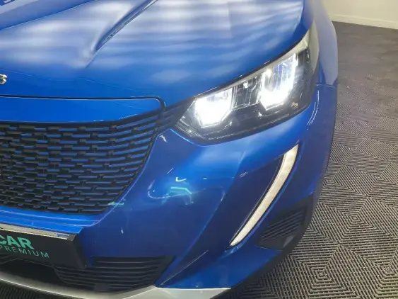 PEUGEOT 2008 ELECTRIQUE II - voiture d'occasion - Photo 22