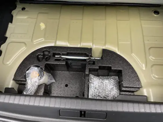 PEUGEOT 208 ELECTRIQUE II - voiture d'occasion - Photo 17