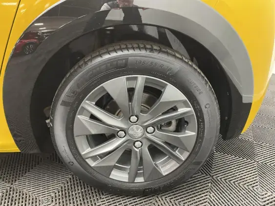 PEUGEOT 208 ELECTRIQUE II - voiture d'occasion - Photo 24