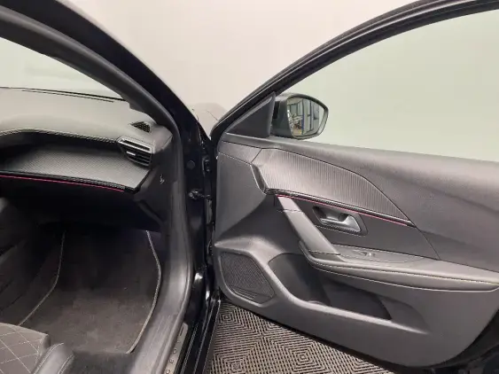 PEUGEOT 208 ELECTRIQUE II - voiture d'occasion - Photo 20