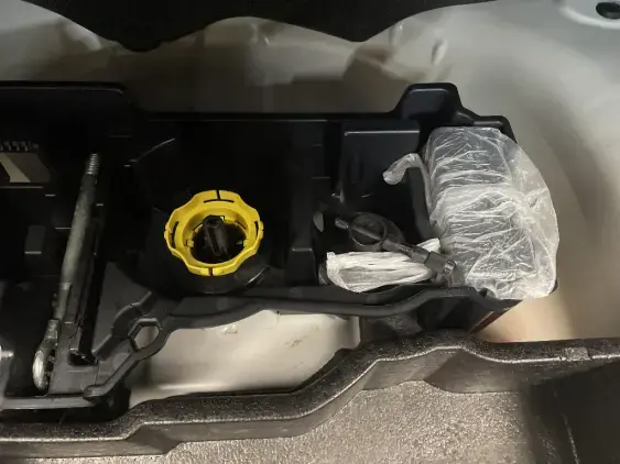 PEUGEOT 2008 II - voiture d'occasion - Photo 17