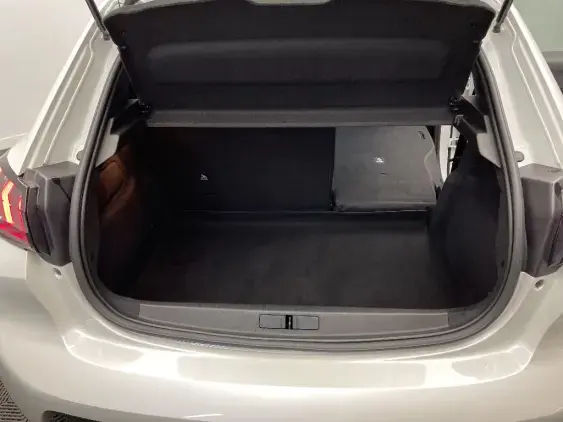 PEUGEOT 208 ELECTRIQUE II - voiture d'occasion - Photo 16