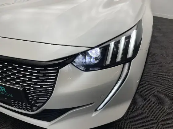 PEUGEOT 208 ELECTRIQUE II - voiture d'occasion - Photo 22