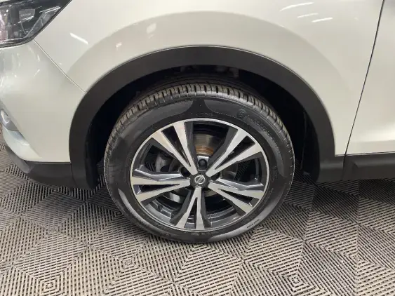 NISSAN QASHQAI II - voiture d'occasion - Photo 23