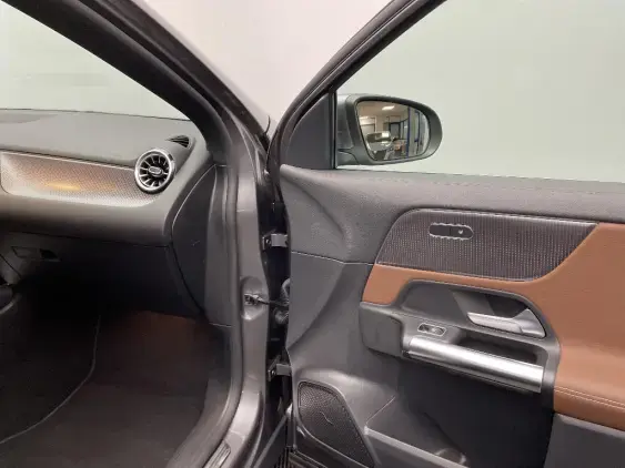 MERCEDES GLA II - voiture d'occasion - Photo 20