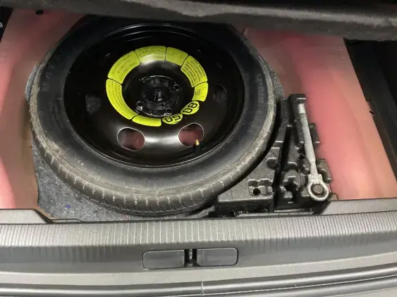 PEUGEOT 2008 II - voiture d'occasion - Photo 17