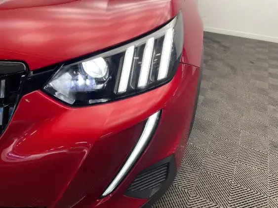 PEUGEOT 2008 II - voiture d'occasion - Photo 22