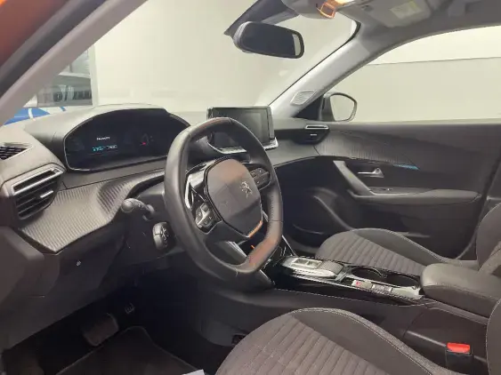 PEUGEOT 2008 ELECTRIQUE II - voiture d'occasion - Photo 18