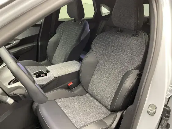 PEUGEOT 3008 III - voiture d'occasion - Photo 18