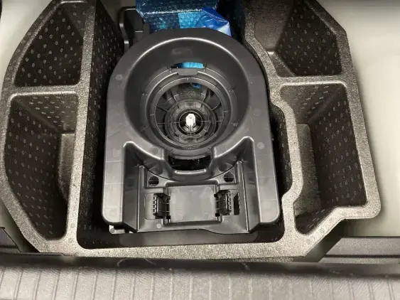 PEUGEOT 208 BUSINESS R II - voiture d'occasion - Photo 17