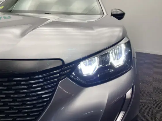 PEUGEOT 2008 II - voiture d'occasion - Photo 22