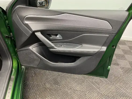 PEUGEOT 308 III - voiture d'occasion - Photo 20