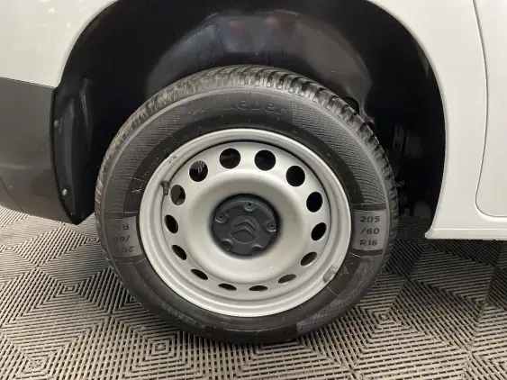 CITROEN BERLINGO VAN III - voiture d'occasion - Photo 20