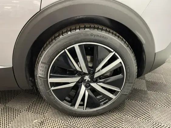 PEUGEOT 3008 II - voiture d'occasion - Photo 23