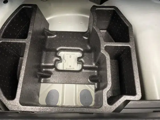 PEUGEOT 208 BUSINESS R II - voiture d'occasion - Photo 17