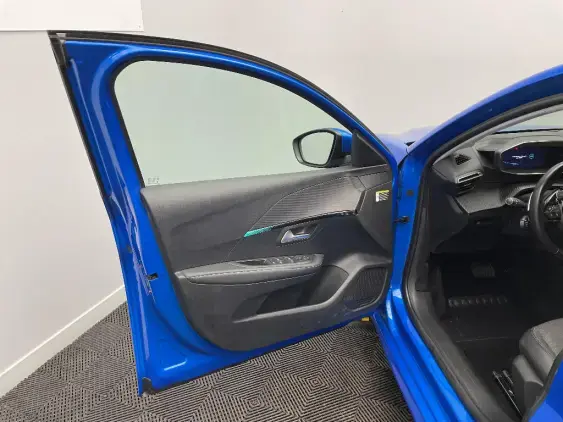 PEUGEOT 208 BUSINESS R II - voiture d'occasion - Photo 19