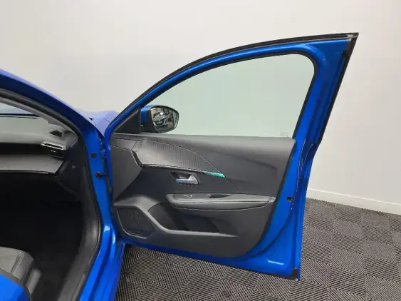 PEUGEOT 208 BUSINESS R II - voiture d'occasion - Photo 20