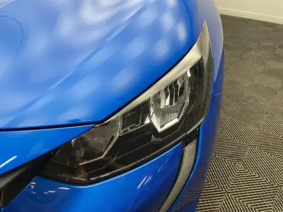 PEUGEOT 208 BUSINESS R II - voiture d'occasion - Photo 22