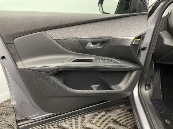 PEUGEOT 5008 II - voiture d'occasion - Photo 19