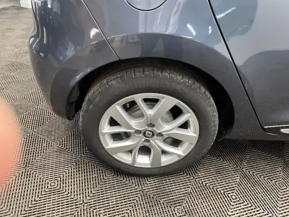 RENAULT CLIO IV - voiture d'occasion - Photo 25