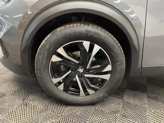 PEUGEOT 2008 II - voiture d'occasion - Photo 23