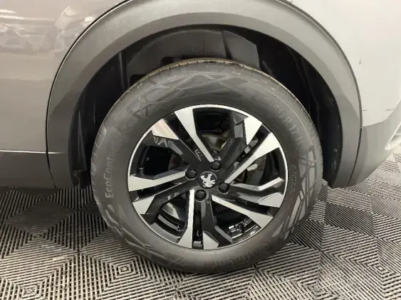 PEUGEOT 2008 II - voiture d'occasion - Photo 24