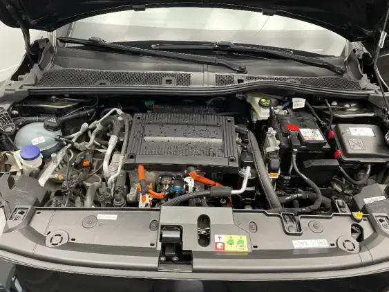 PEUGEOT 208 ELECTRIQUE II - voiture d'occasion - Photo 21