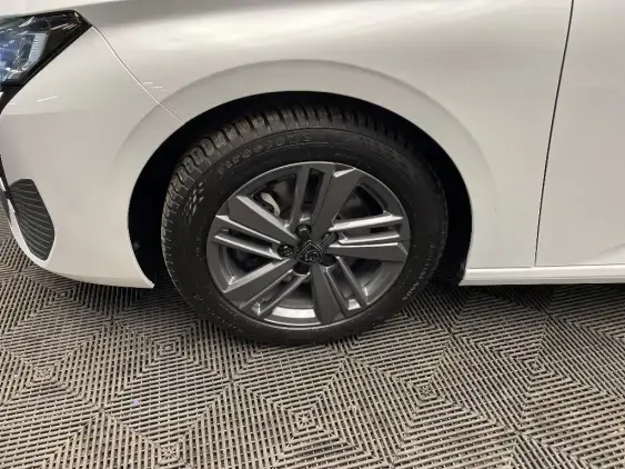 PEUGEOT 308 III - voiture d'occasion - Photo 23