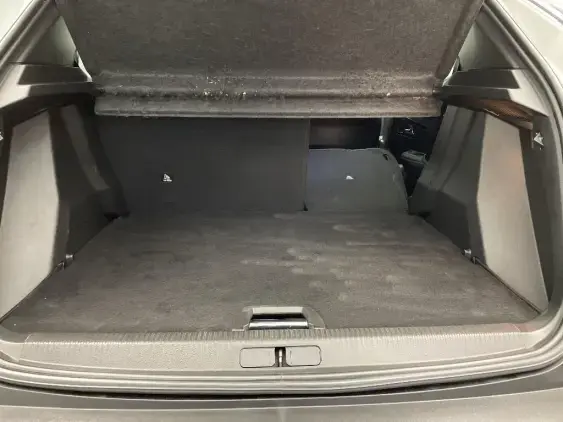 PEUGEOT 2008 II - voiture d'occasion - Photo 16