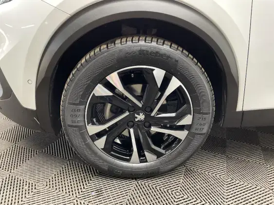 PEUGEOT 2008 II - voiture d'occasion - Photo 23