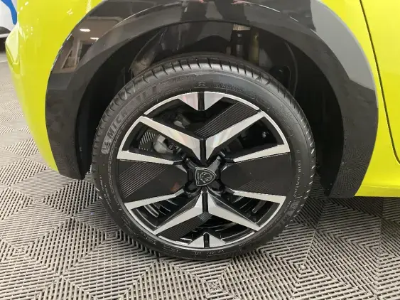 PEUGEOT 208 II - voiture d'occasion - Photo 24