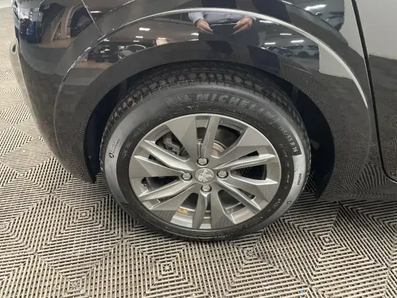 PEUGEOT 208 ELECTRIQUE II - voiture d'occasion - Photo 25