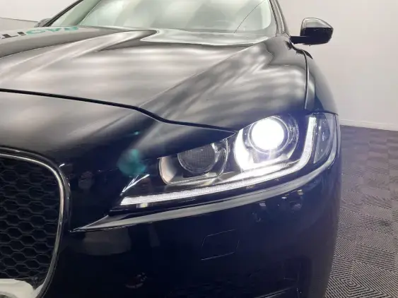 JAGUAR F-PACE - voiture d'occasion - Photo 22